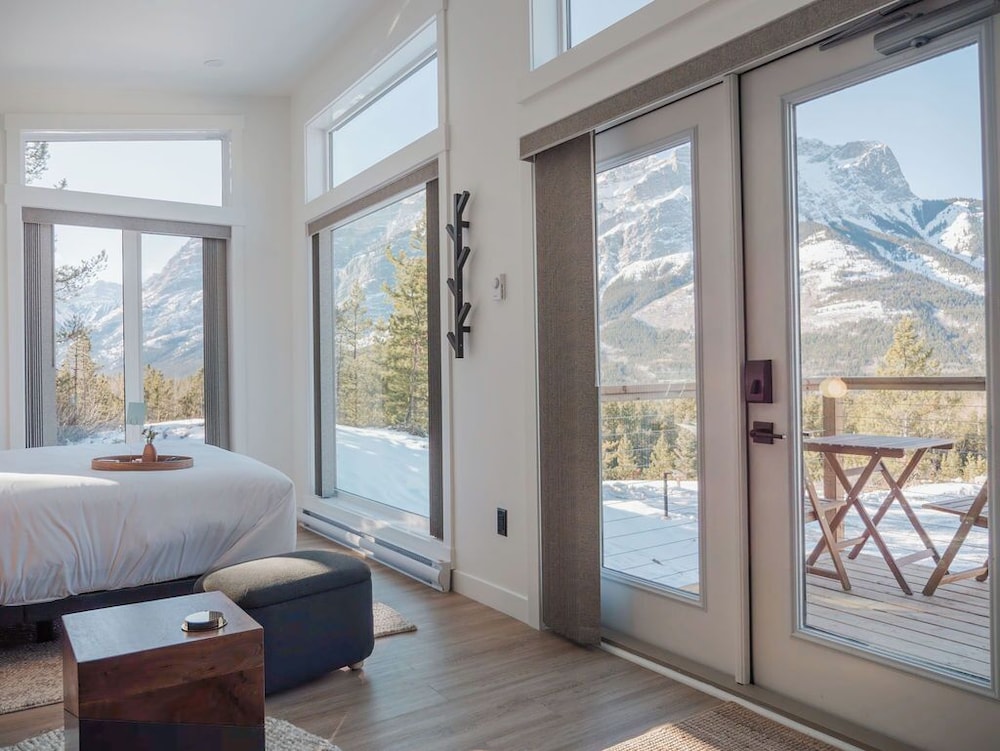 Skyridge Glamping