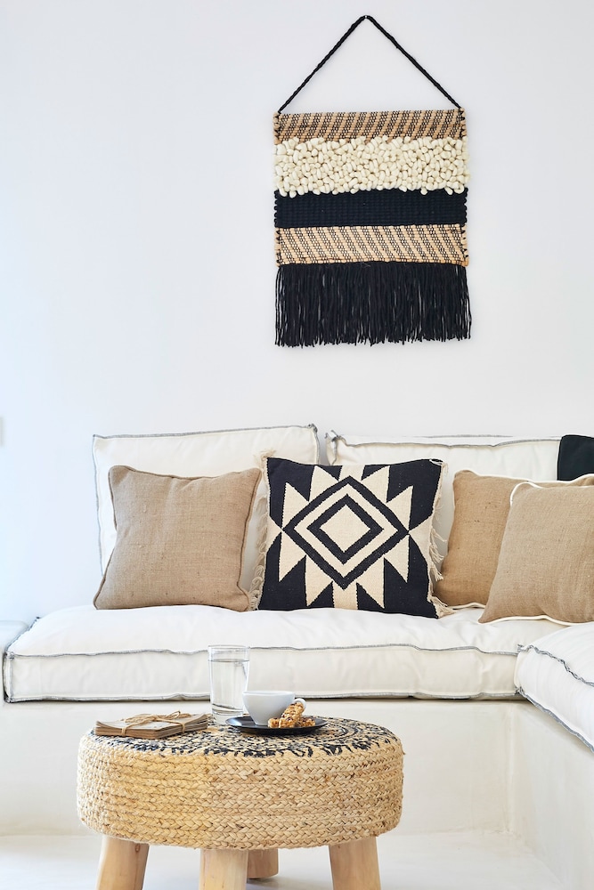 Le Blanc Suite