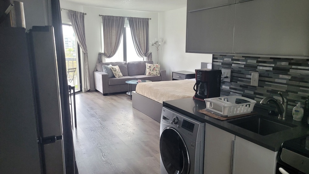 Premium Condos near Universal Studios
