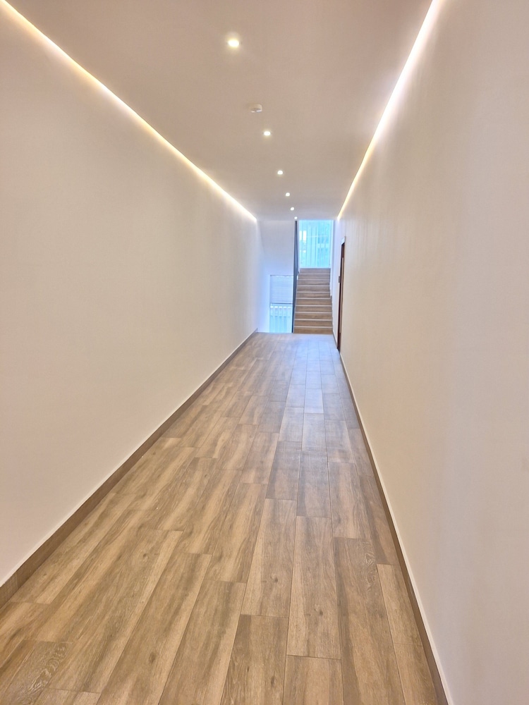 Victor Regents Apartment view 4