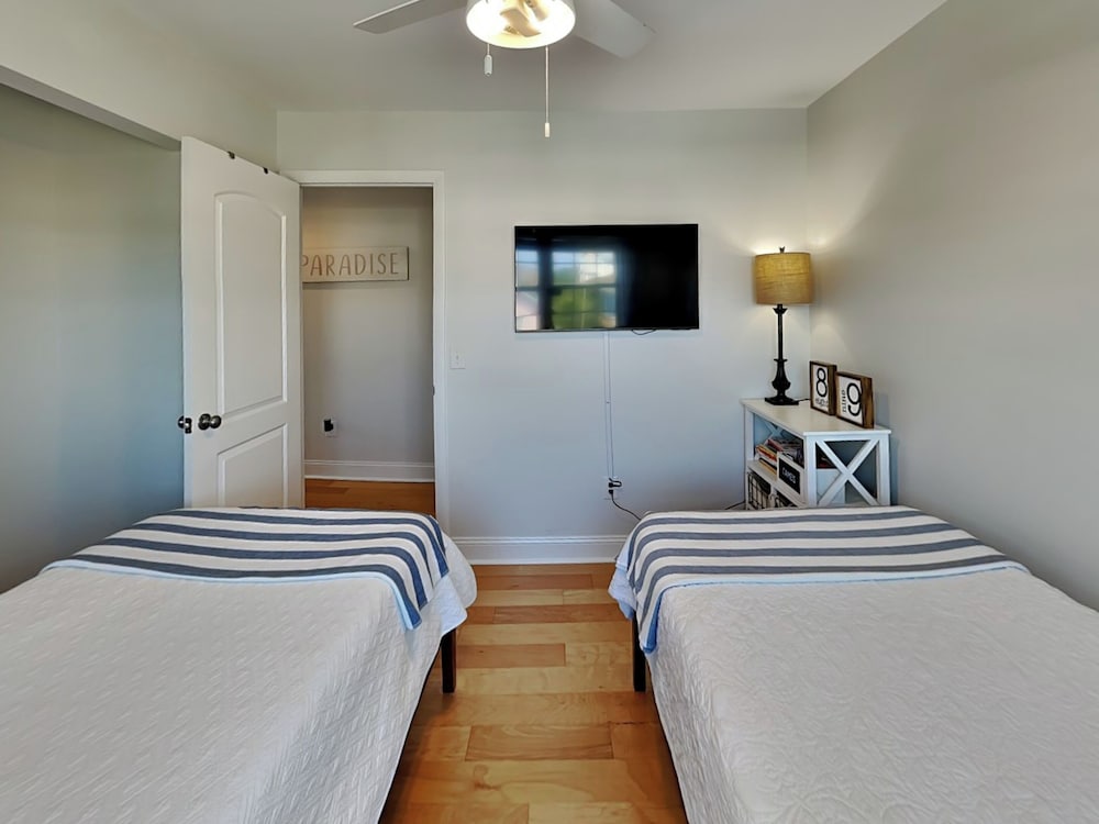 Riptide by Topsail Realty