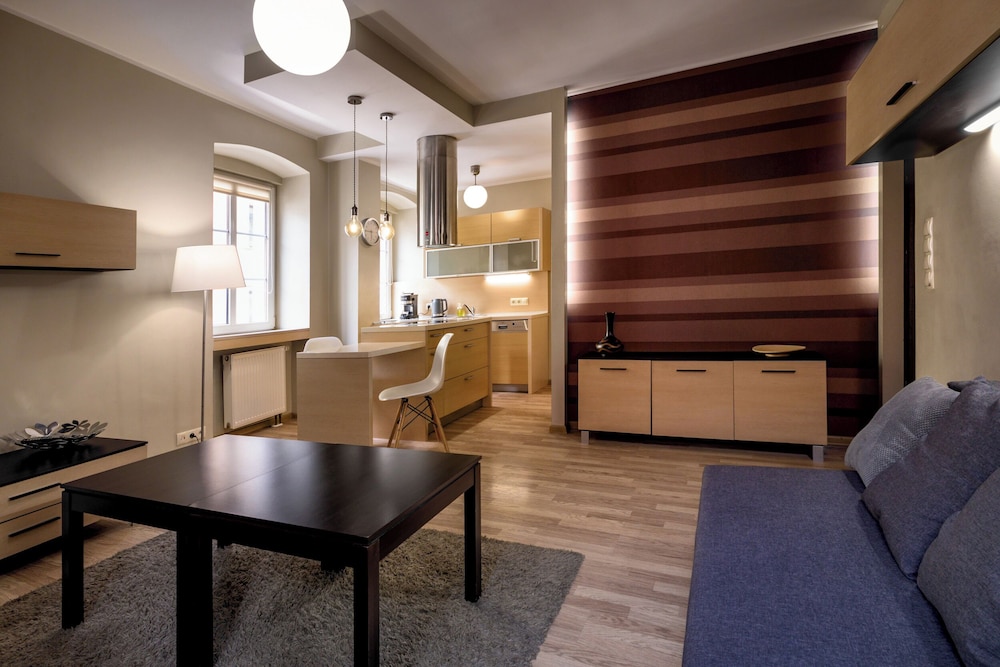 RentPlanet - Apartament Więzienna