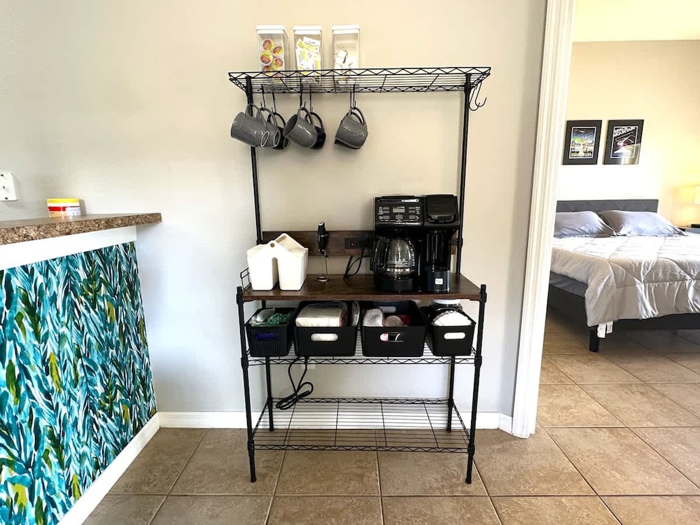 Very Near Disney 3 Bd Condo Walmart 1 min Away