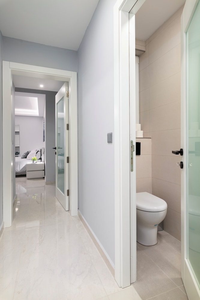 Stylish Cosy 2BR APT near Tigne Point