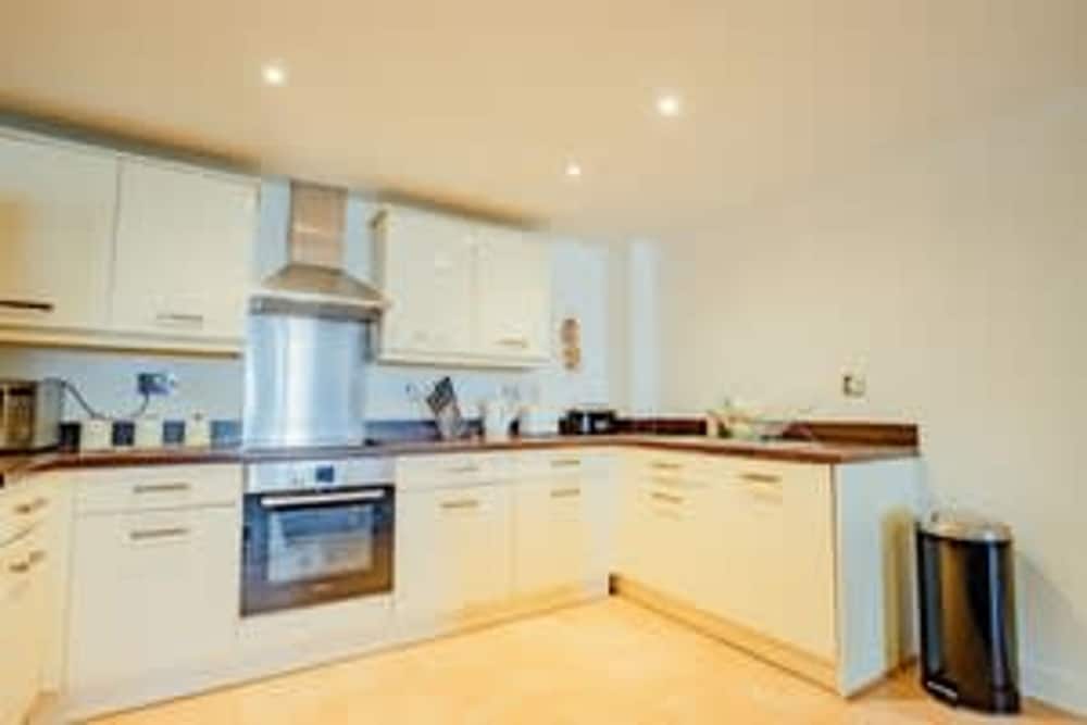 Host Stay Abacus Apartment