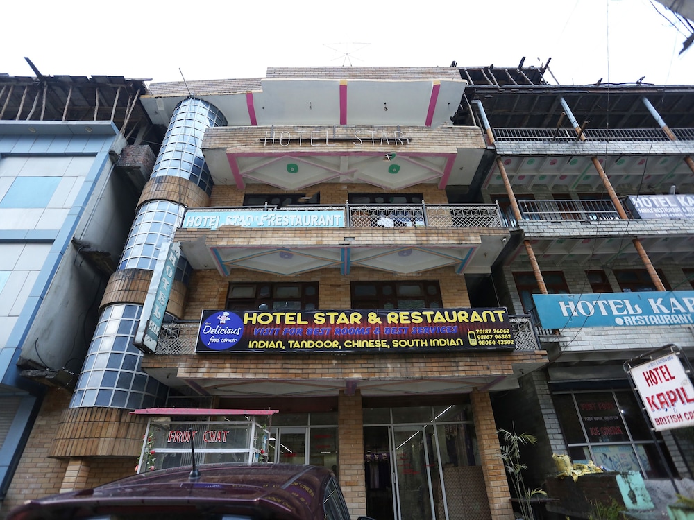 OYO 28835 Hotel Star