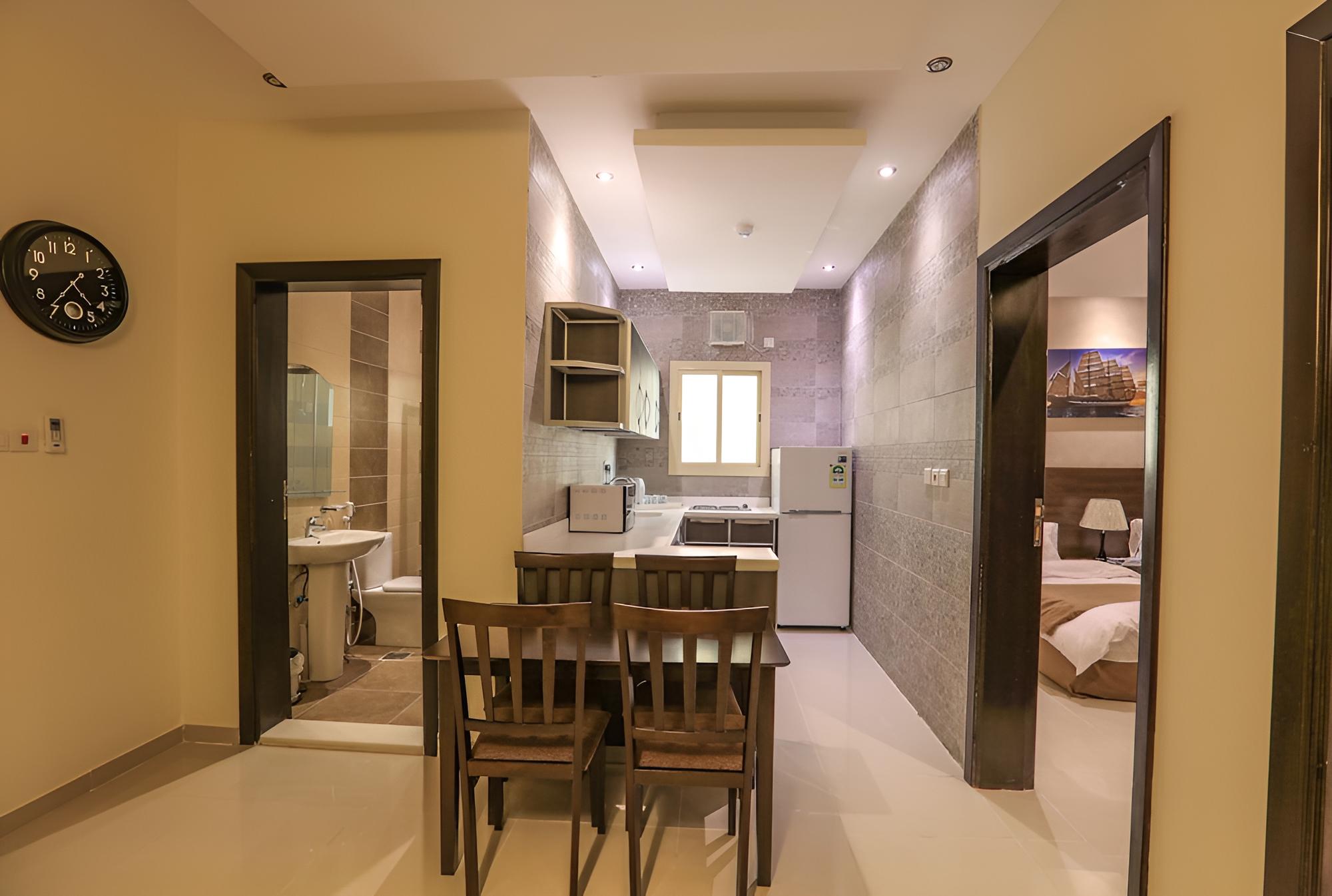 Al Itqan Apart-hotel