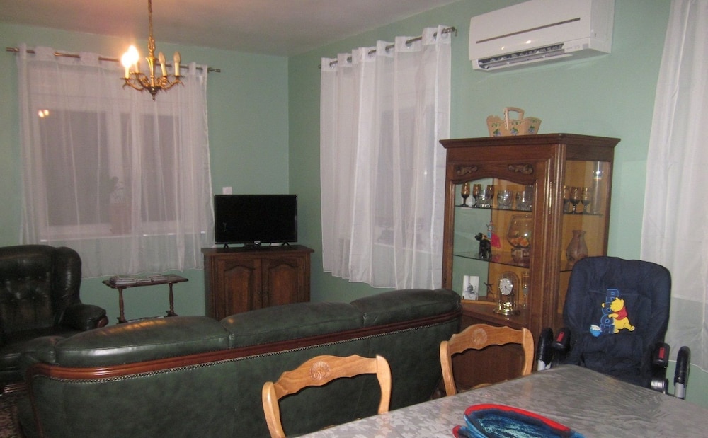 Photo 53