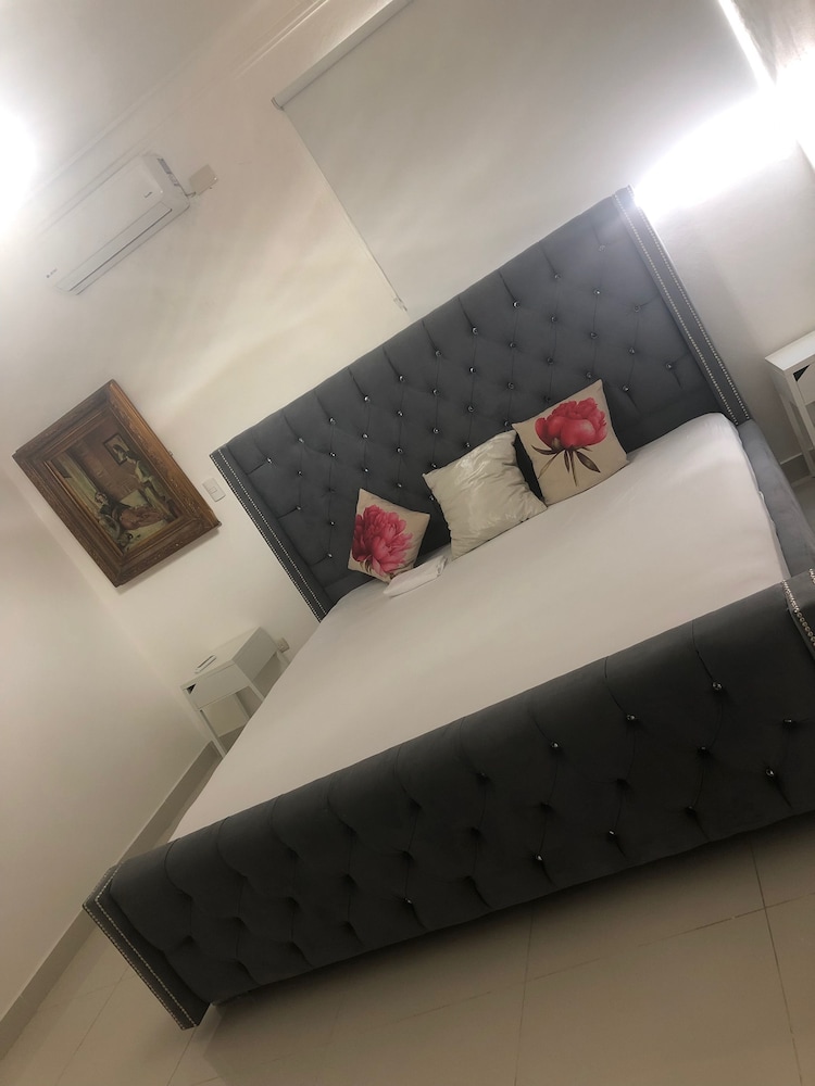 IV Verdana Rental view 3