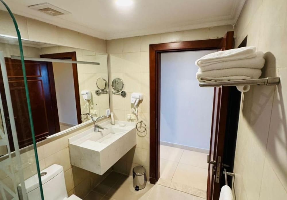 ELITE PARK HOTEL