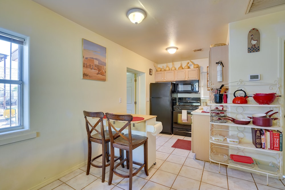 Tucson Rental Home w/ Zen Garden & Micro-farm! view 3