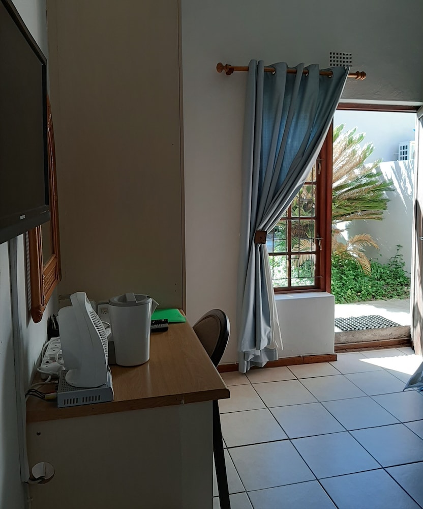 iNkosi Eco Lodge