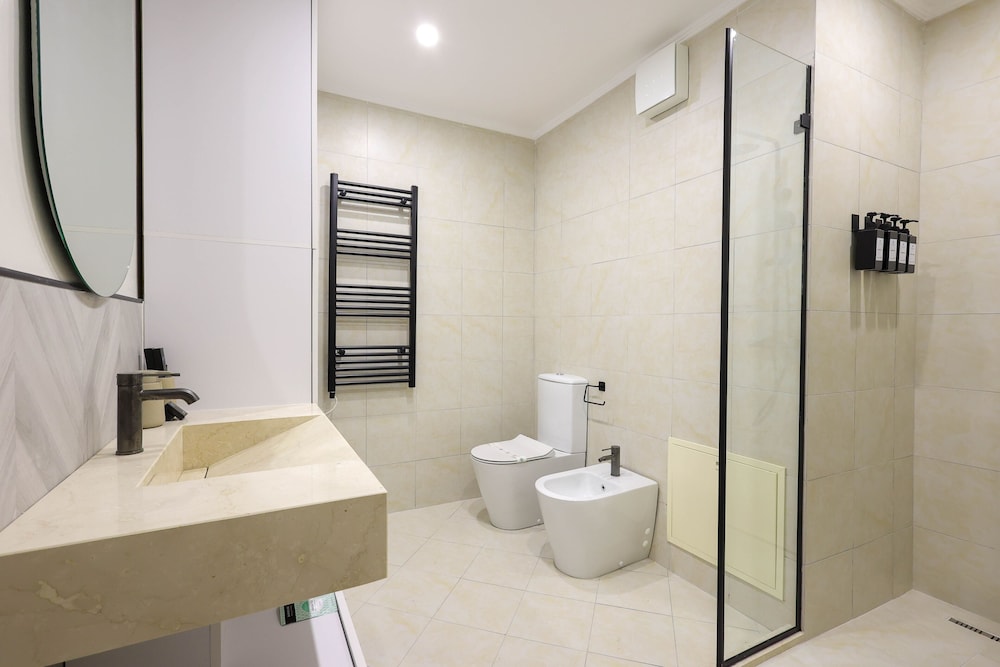 Grandstay Apartments 137