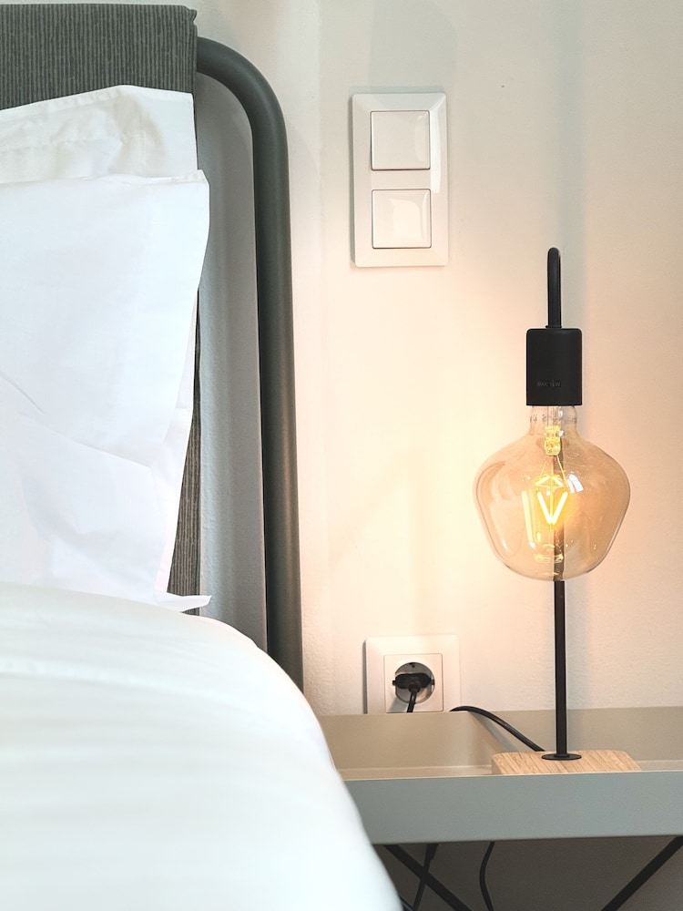 Voulis Best Globle Home