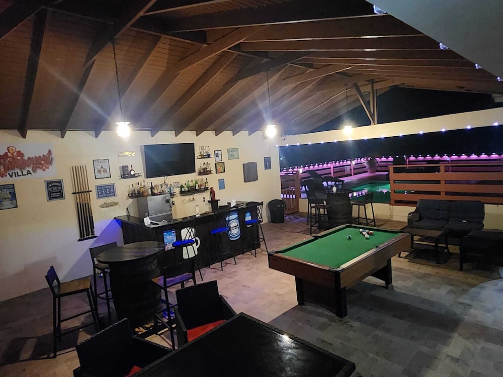 Flamboyant Villa