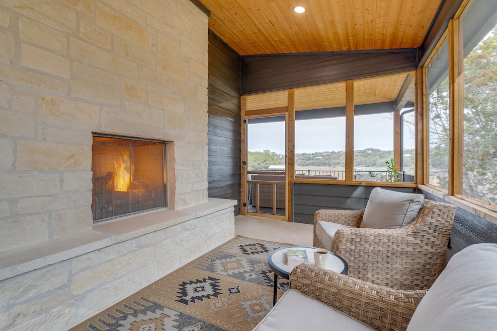 Chic Burnet Home on Lake Buchanan w/ 2 Fireplaces! - Property Image 44