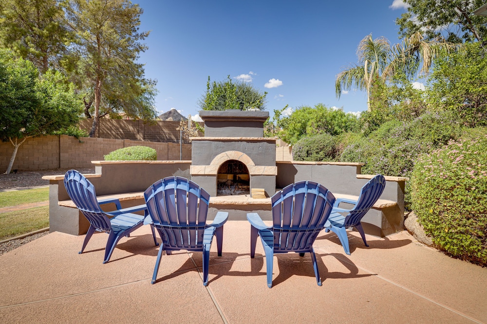 Luxe Phoenix Home w/ Pool + Basketball Court!