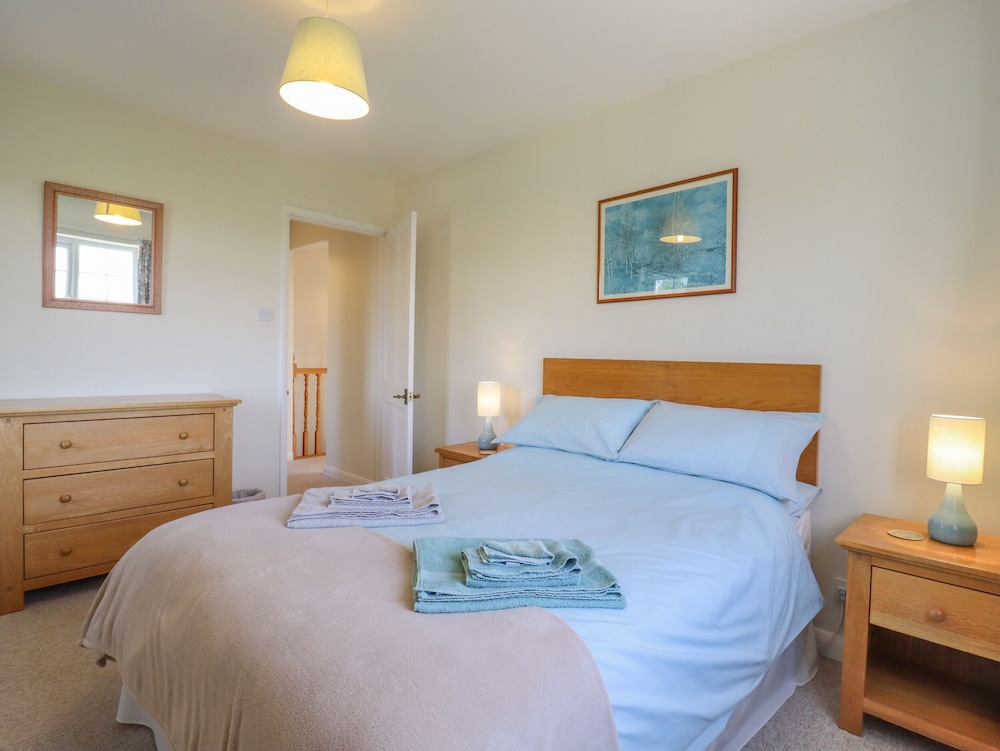 Aylesbury Vacations - Orchard Cottage - Property Image 6
