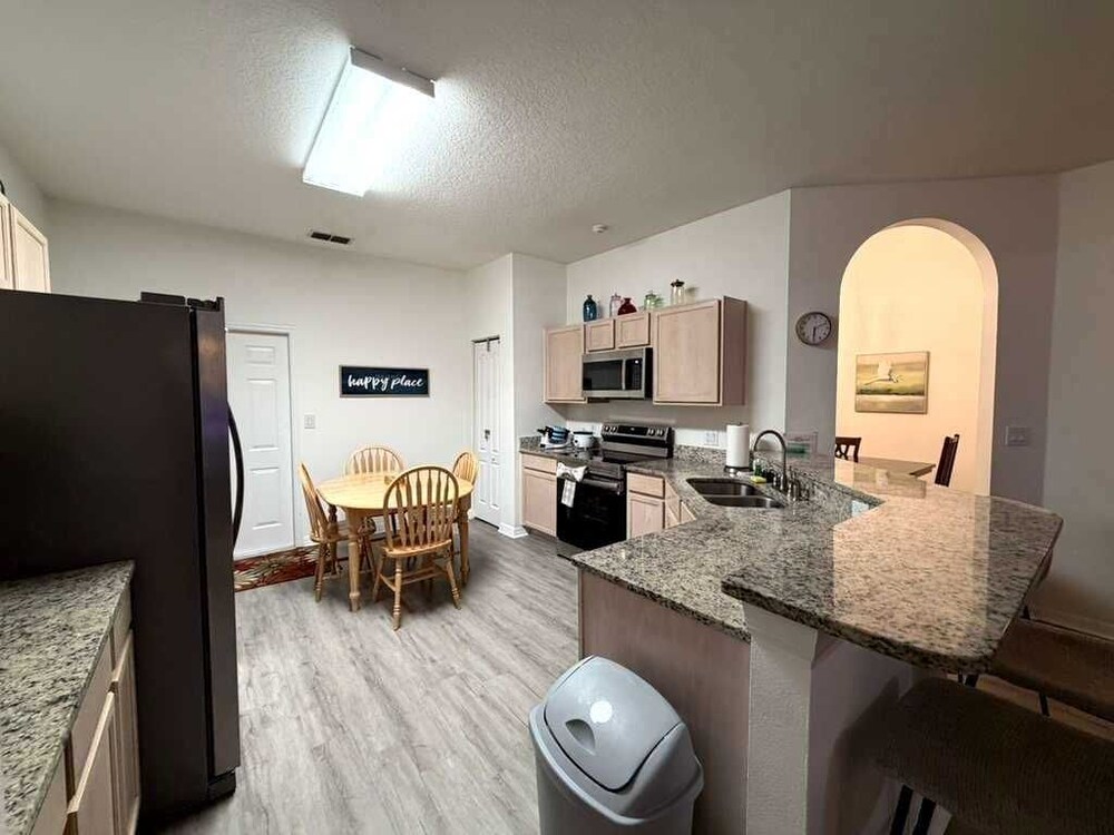 Pool •Spa •Game Rm •10 min Disney-Fun Disney Oasis