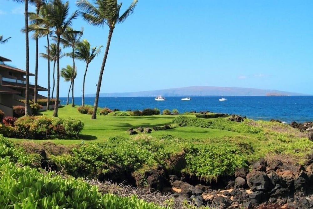 Makena Surf, #f-212 2 Bedroom Condo by RedAwning