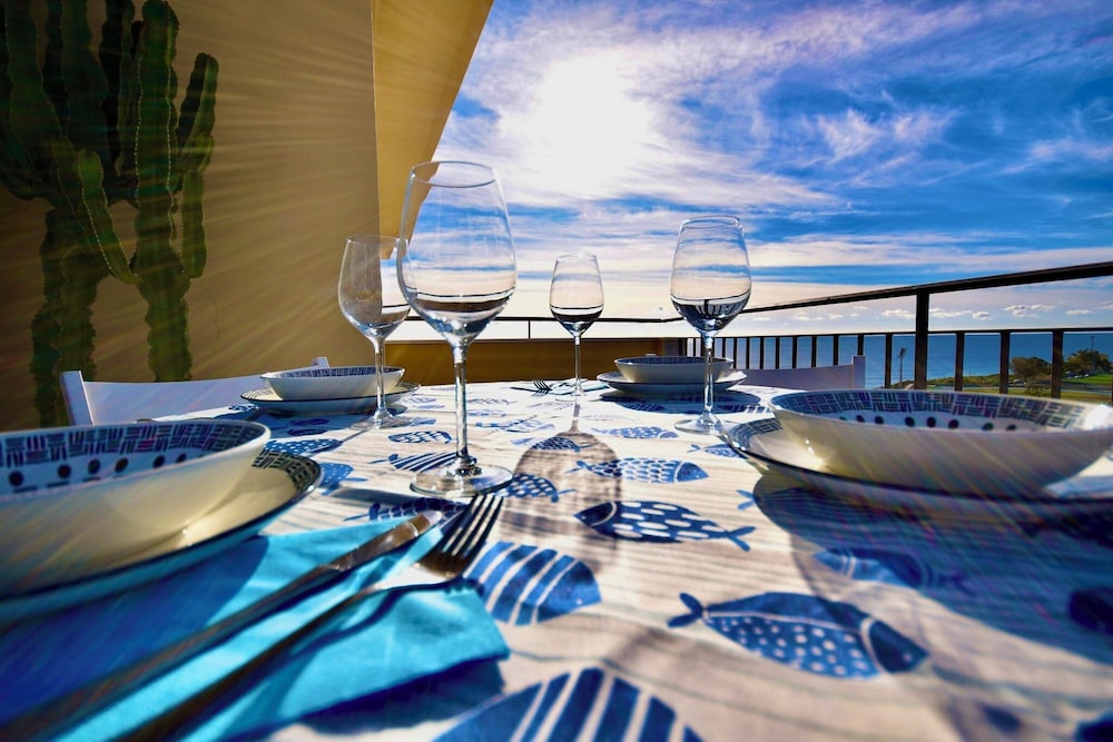 Blue Sky Apartment by Wonderful Italy