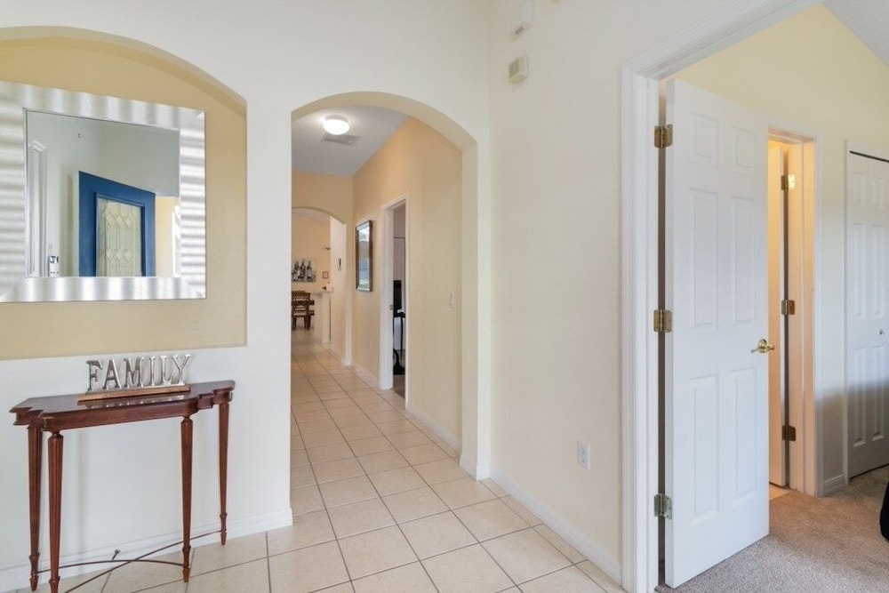 Gated 4 Bed With Pool And Spa Close To Disney 4 Bedroom Villa