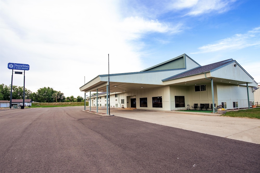 Surestay By Best Western Forsyth