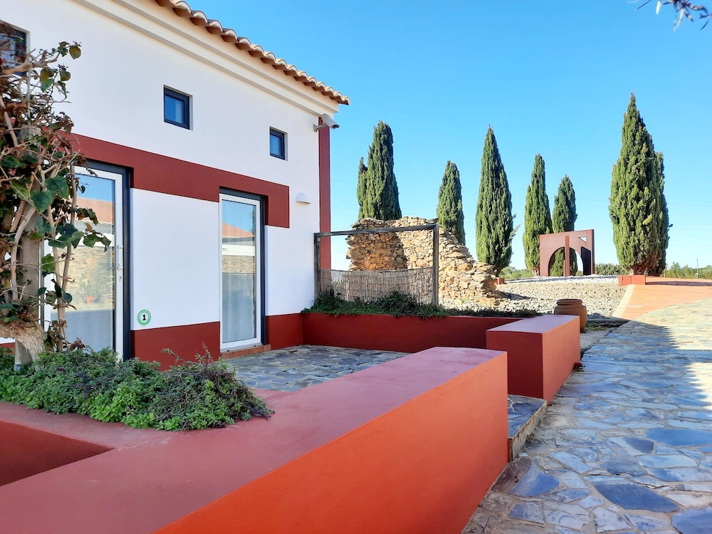 Hotel Naturarte Rio - Image 1