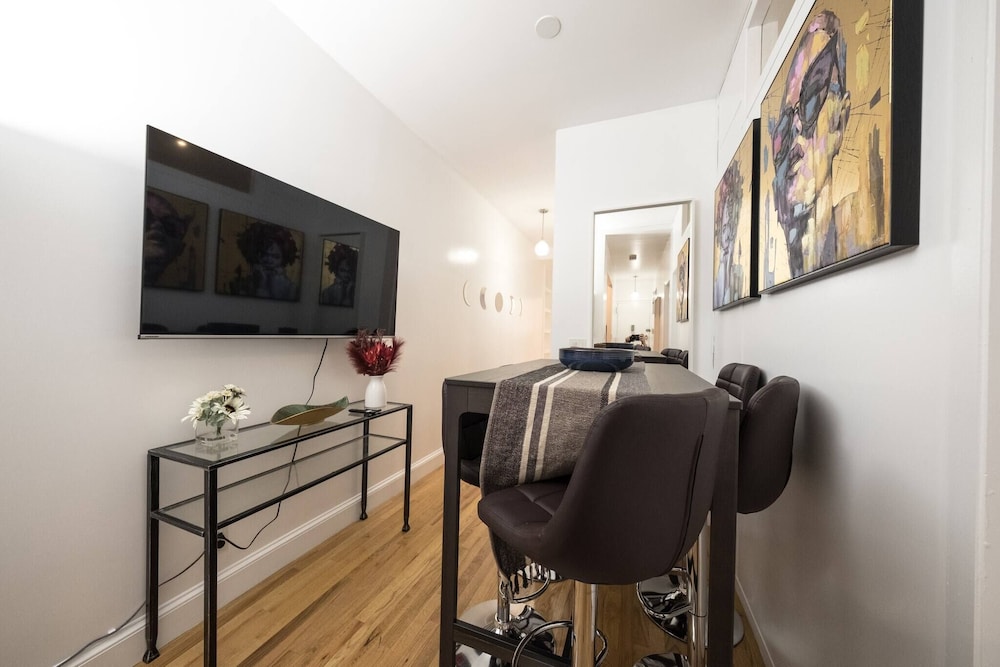 Lovely 4 Br Apt - 2 Blocks To Central Park West