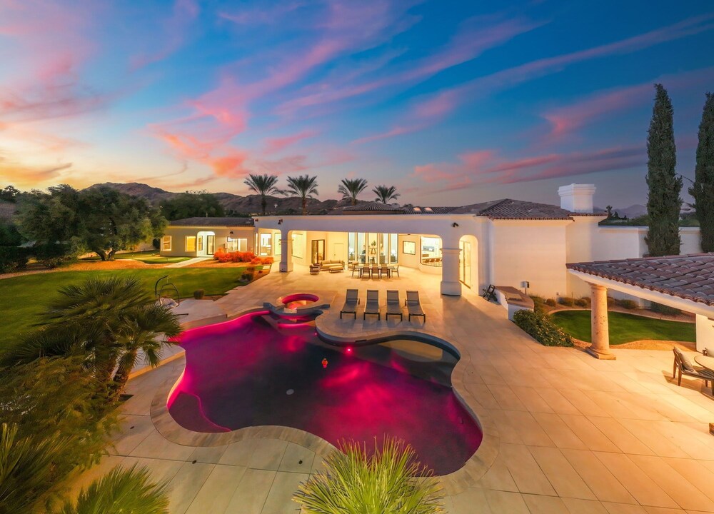 Camelback Mountain Villa Luxury in Paradise Valley