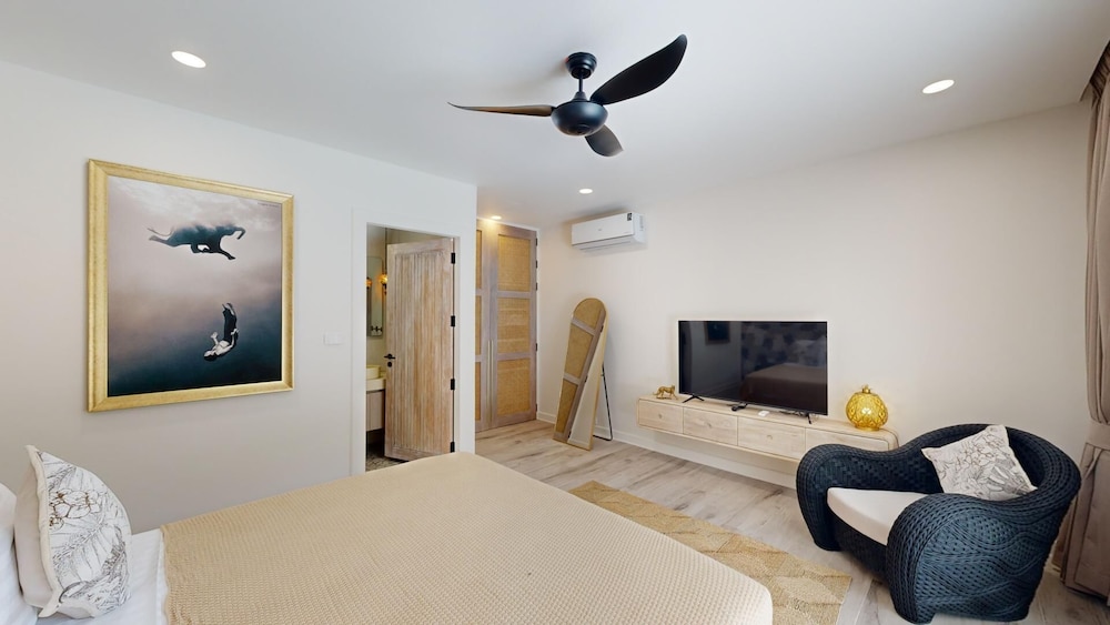 Idyllic Samui Beach Villa Resort