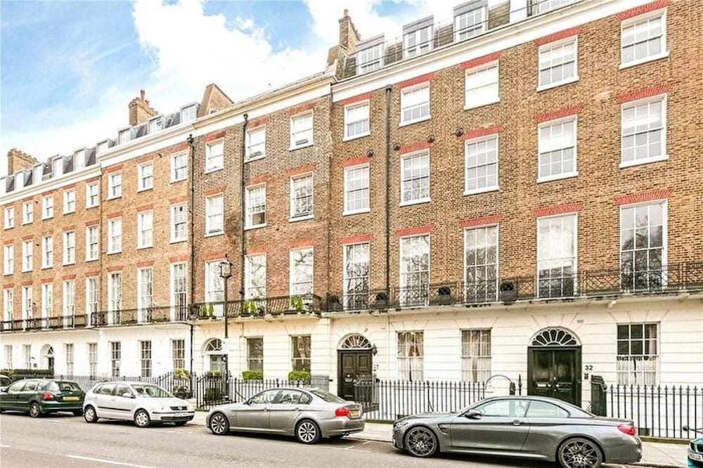 Chic London Apartment in Prime Location