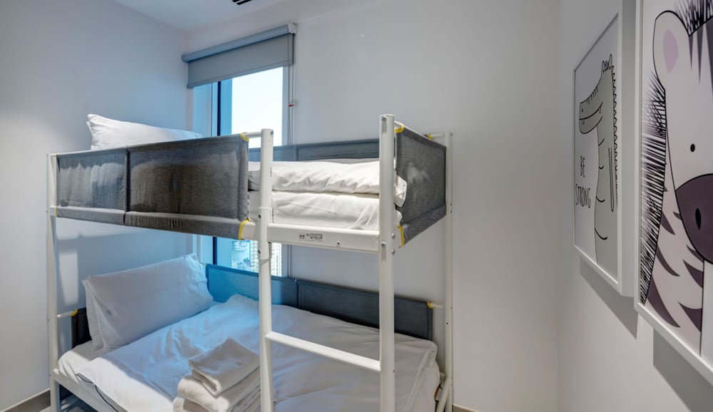 5B-1JBR-3703 by bnbme homes