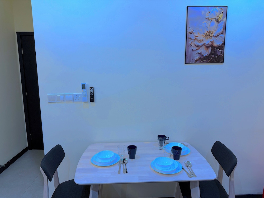 Neu Suites By RASBO Galaxy Suites