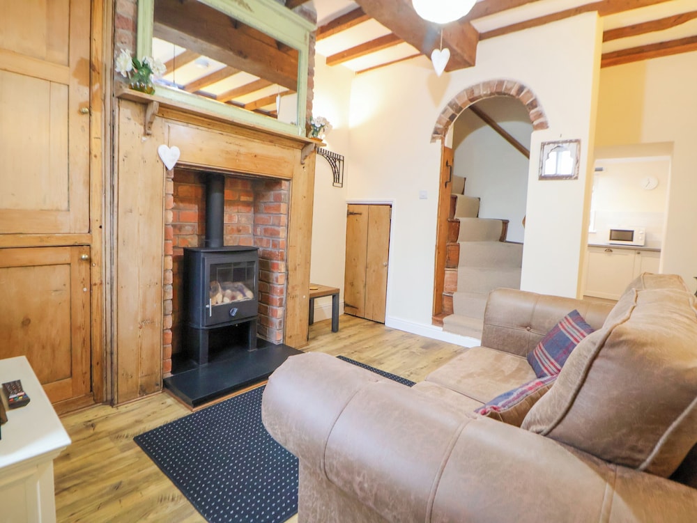 Medlar Cottage