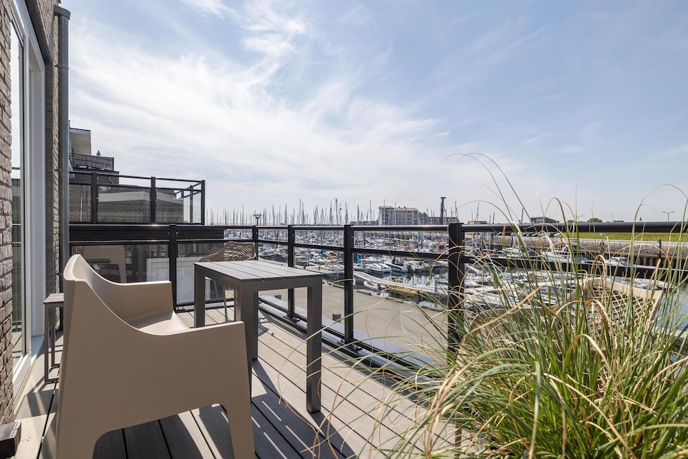 Lux Apvm Lagunab-havenw 8-32 S-annaland