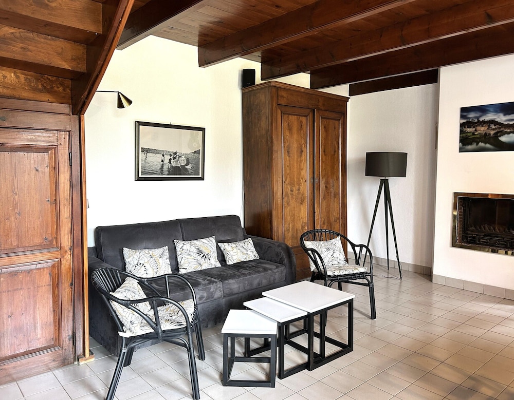 Charming Breton House Near Petit Havre Beach