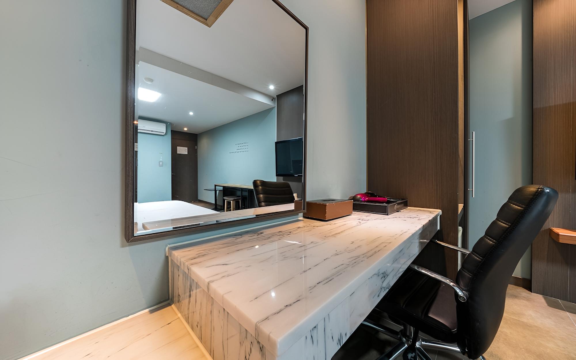 Suwon Hotel Pacific 37
