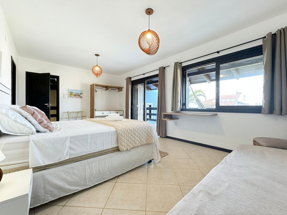 Casa com piscina Praia da Vila Nova