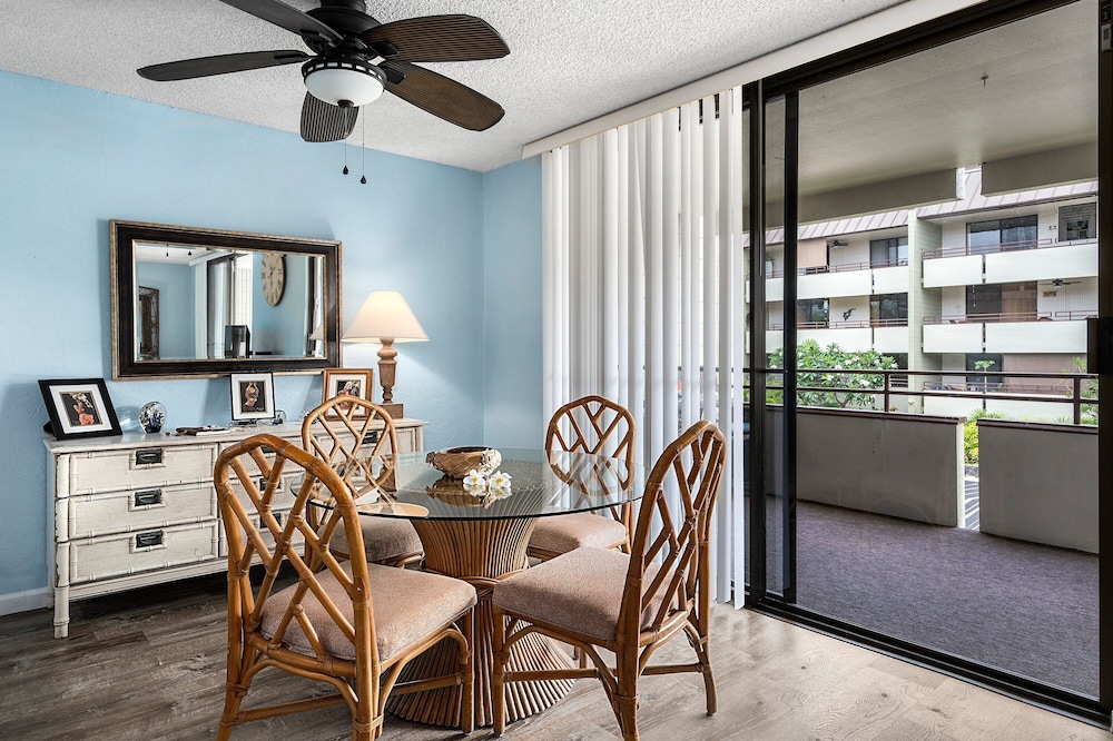 Condo With Central AC - Partial Ocean View - Concierge - Near Magic Sands Beach - Vrkcv
