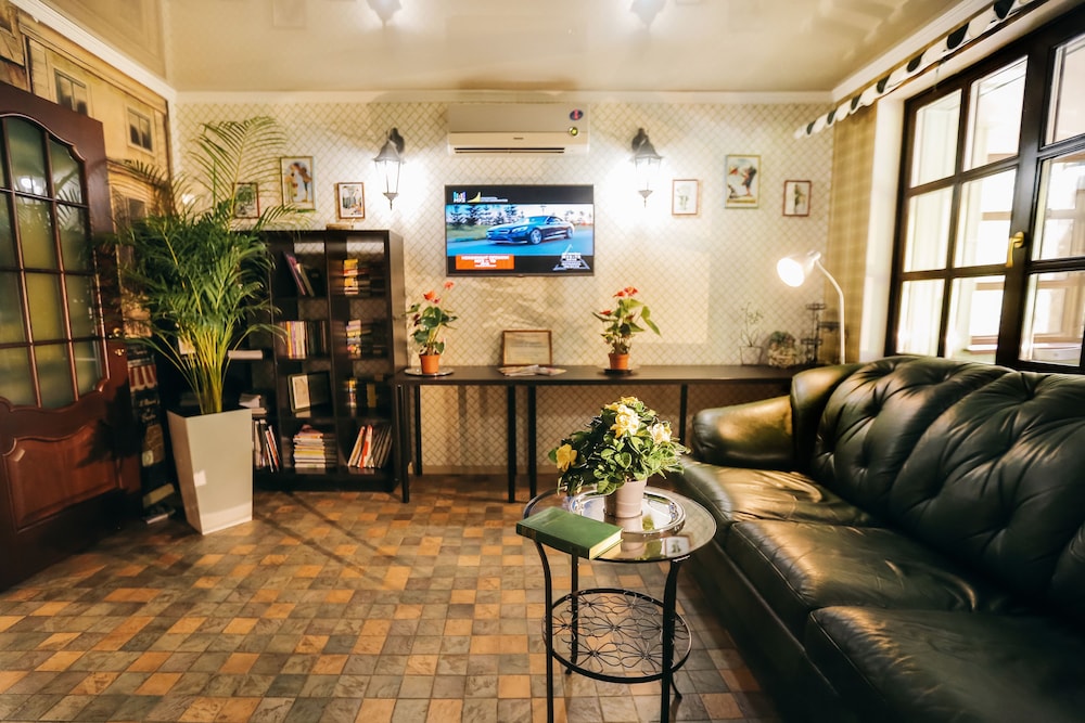 Hostel Green City