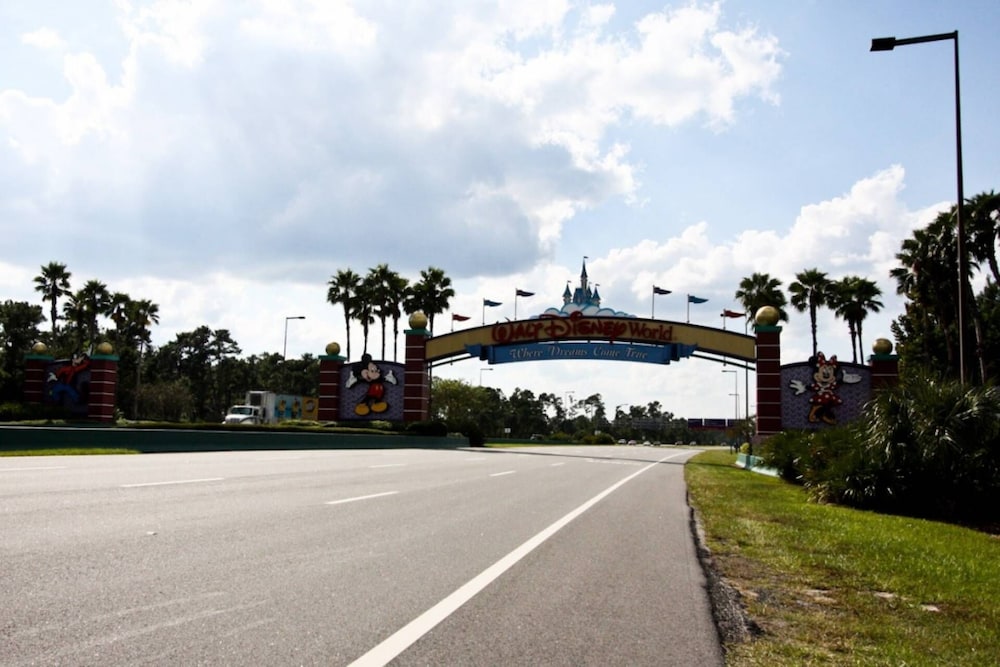 Tuscan Hills by PRP - Image 2