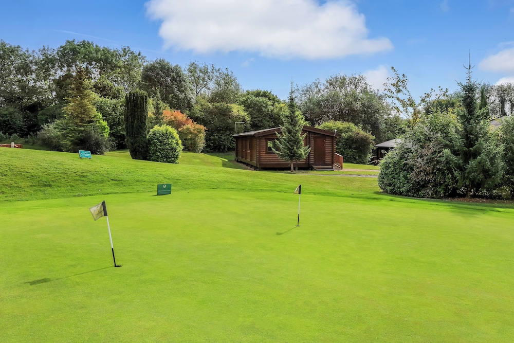 Winchester Vacations - South Winchester Lodges - Property Image 2