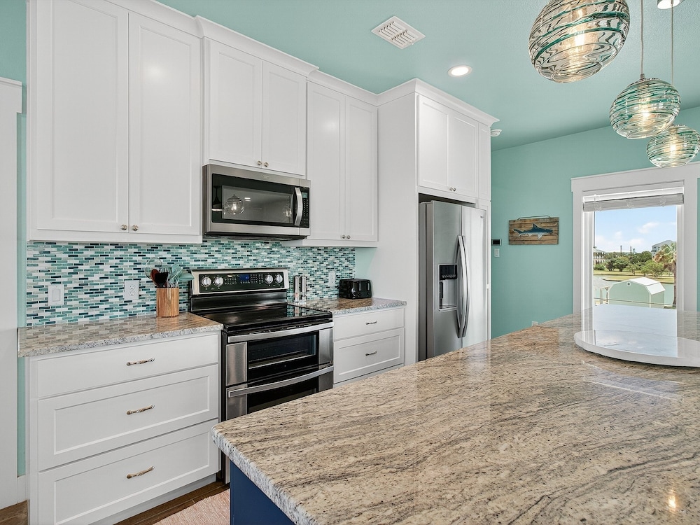 Coastal Vibes Rp230 3 Bedroom Home