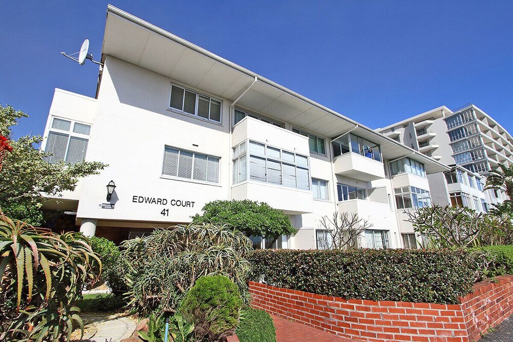 Edward Court 1 Bedroom Sea Facing