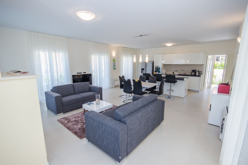 Villas Brac Hills