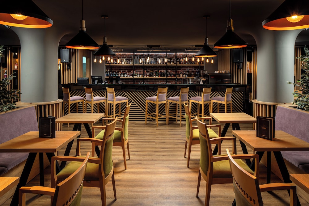 Hotel Alexandrion Experience