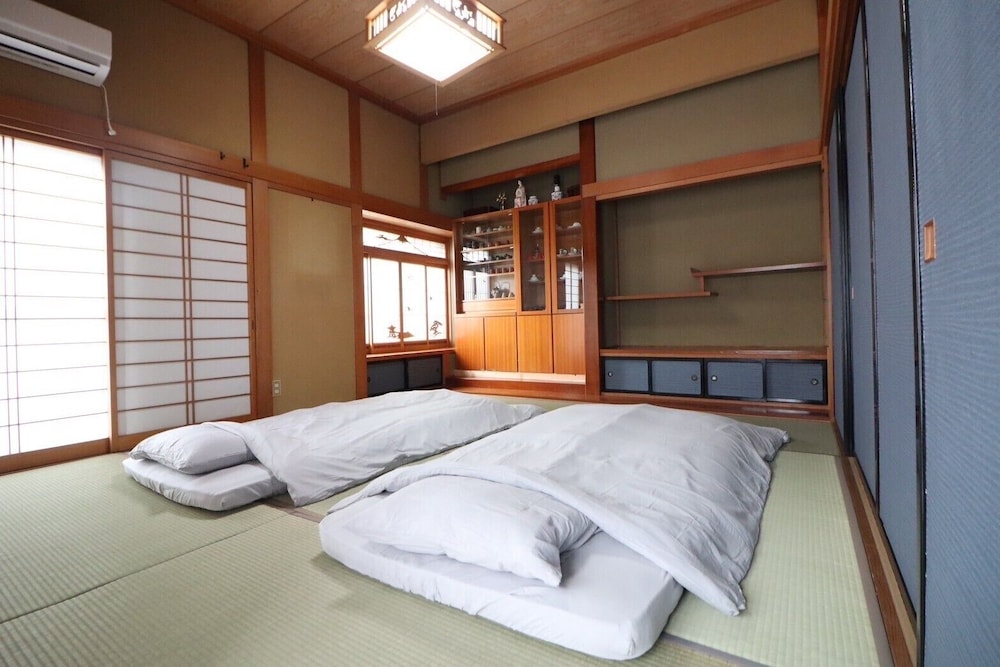 decopinhouse