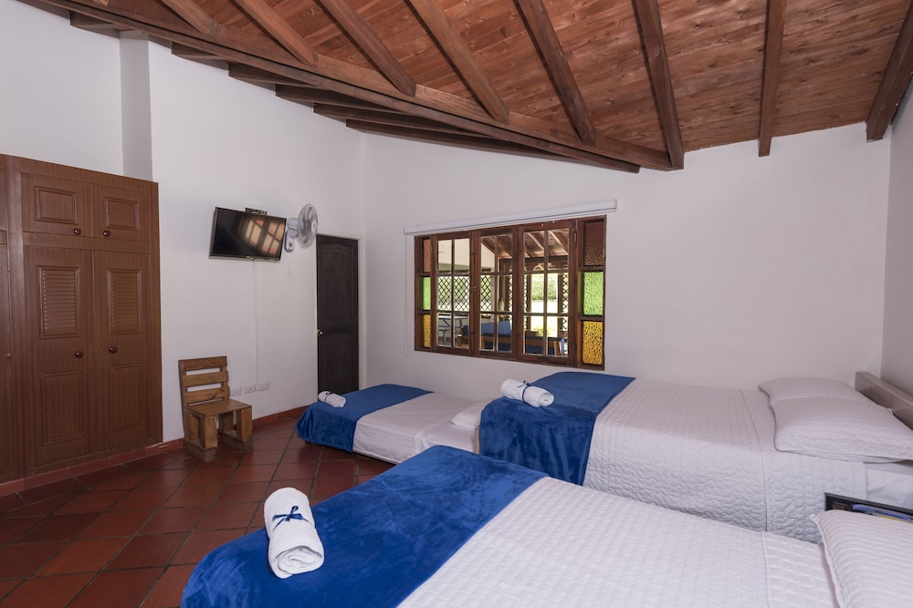Chalet La Alemania view 4
