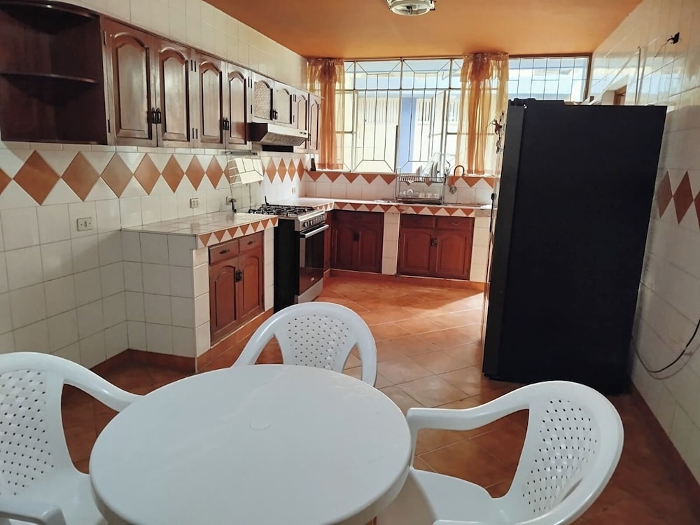 Hotel Los Ebanos